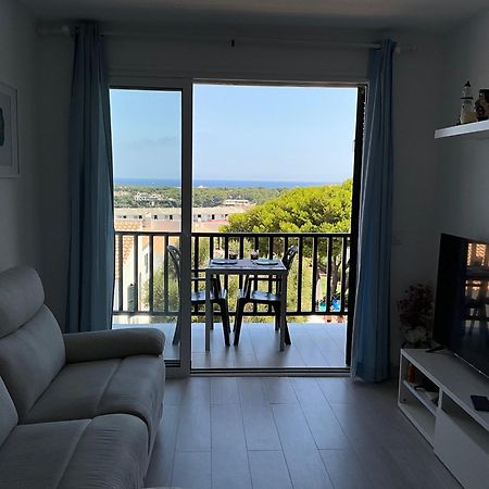 Vistas Al Mar Y La Piscina Apartment Arenal d'en Castell Exterior photo