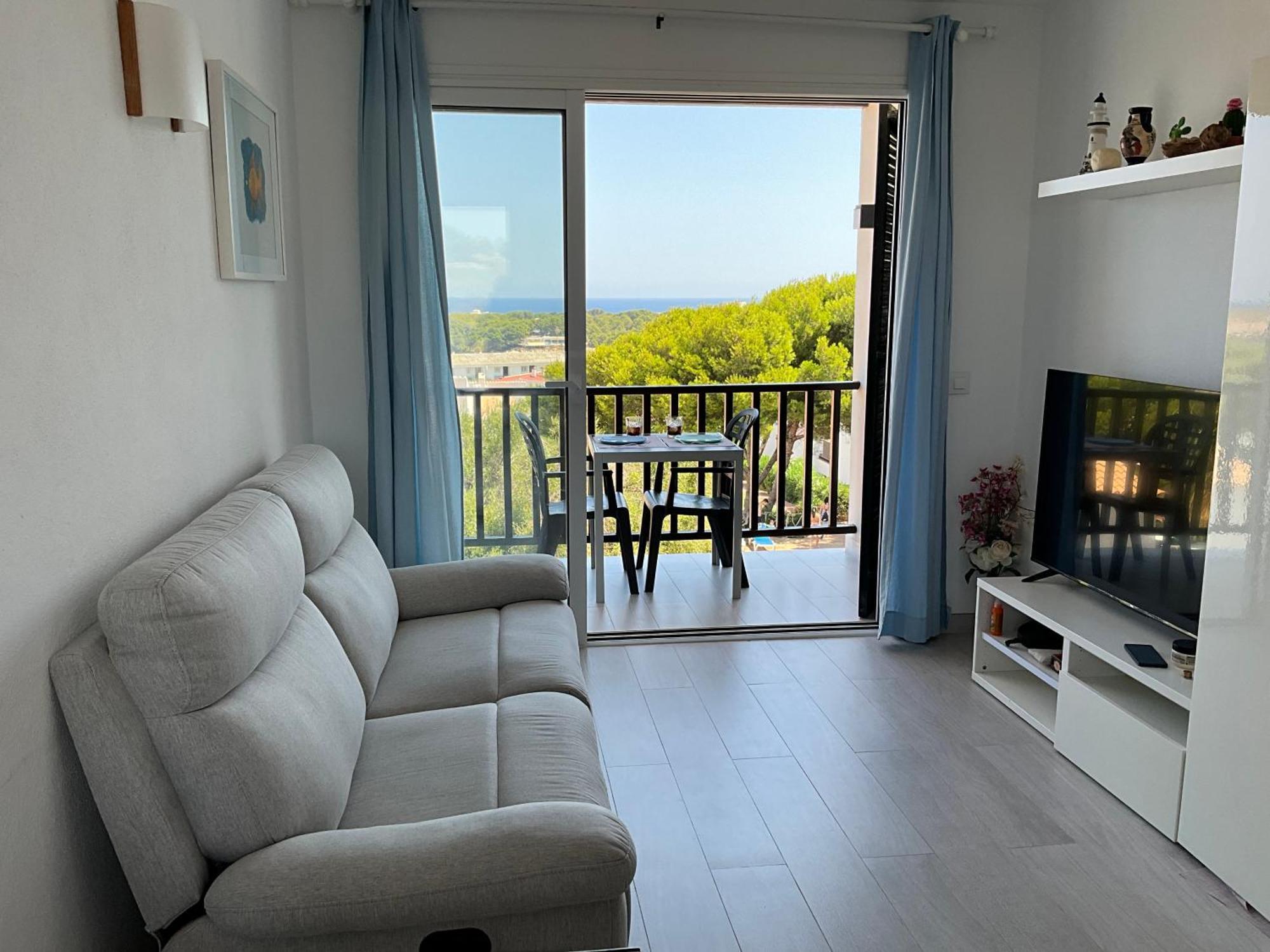 Vistas Al Mar Y La Piscina Apartment Arenal d'en Castell Exterior photo